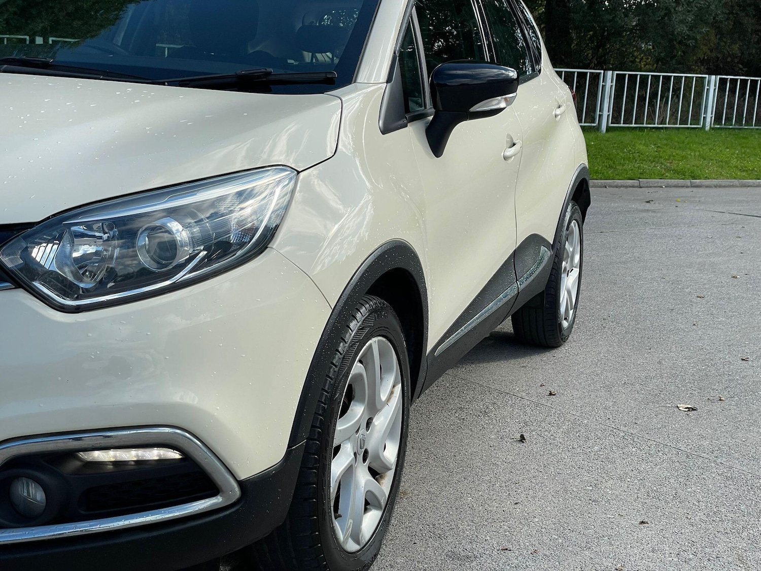 Used Renault Captur 2016 for sale - 77387202: Photo 12