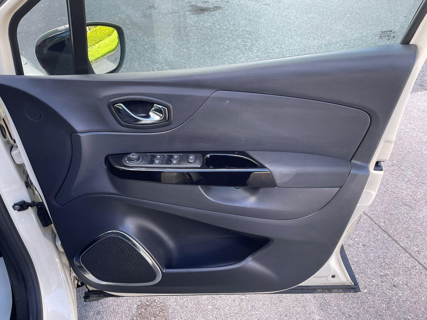 Used Renault Captur 2016 for sale - 77387202: Photo 18