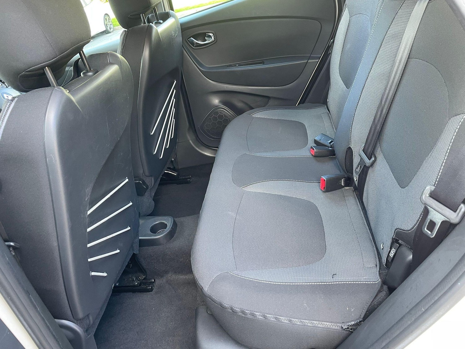 Used Renault Captur 2016 for sale - 77387202: Photo 30