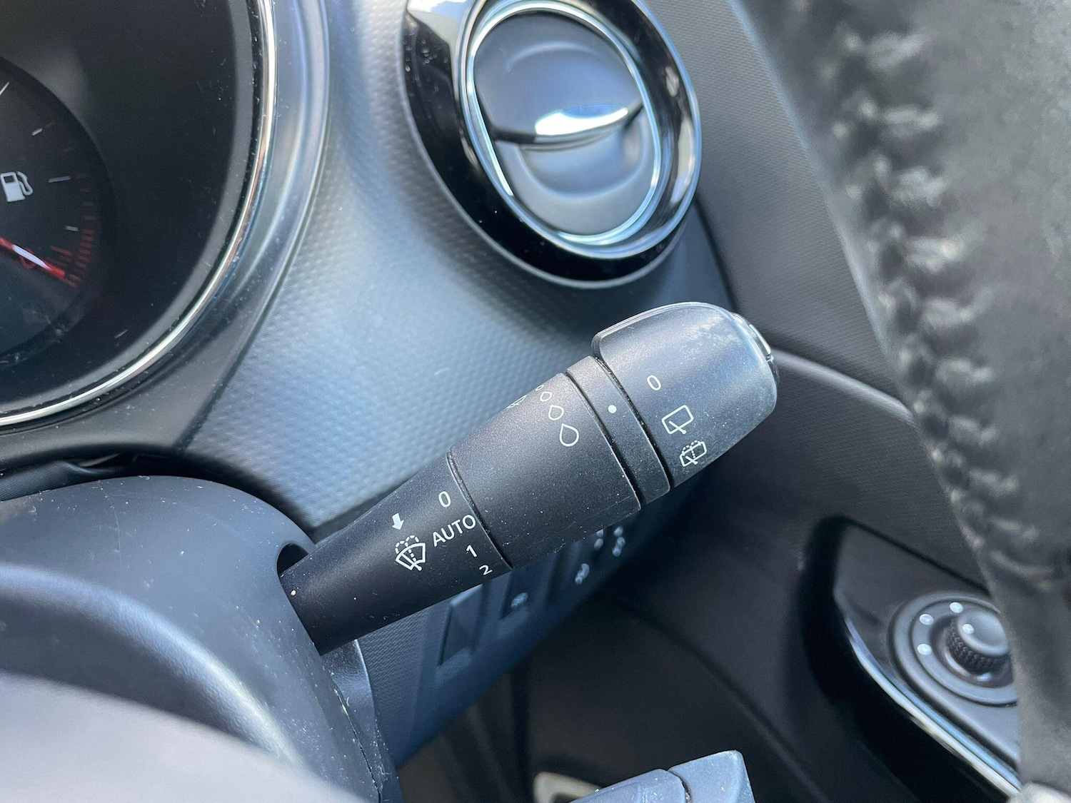 Used Renault Captur 2016 for sale - 77387202: Photo 40