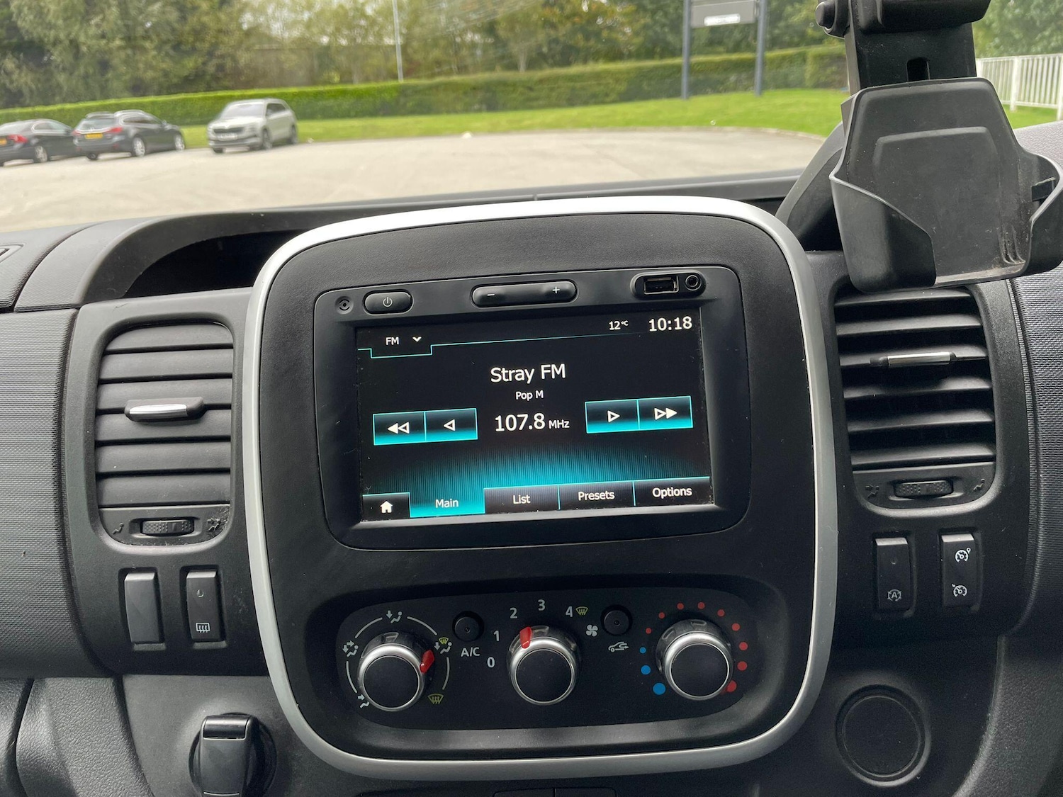 Used Renault Trafic 2021 for sale - 77387296: Photo 43