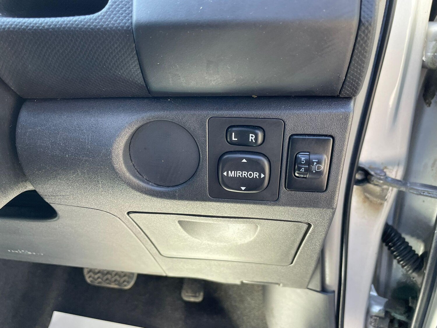 Used Toyota Yaris 2006 for sale - 78156597: Photo 42