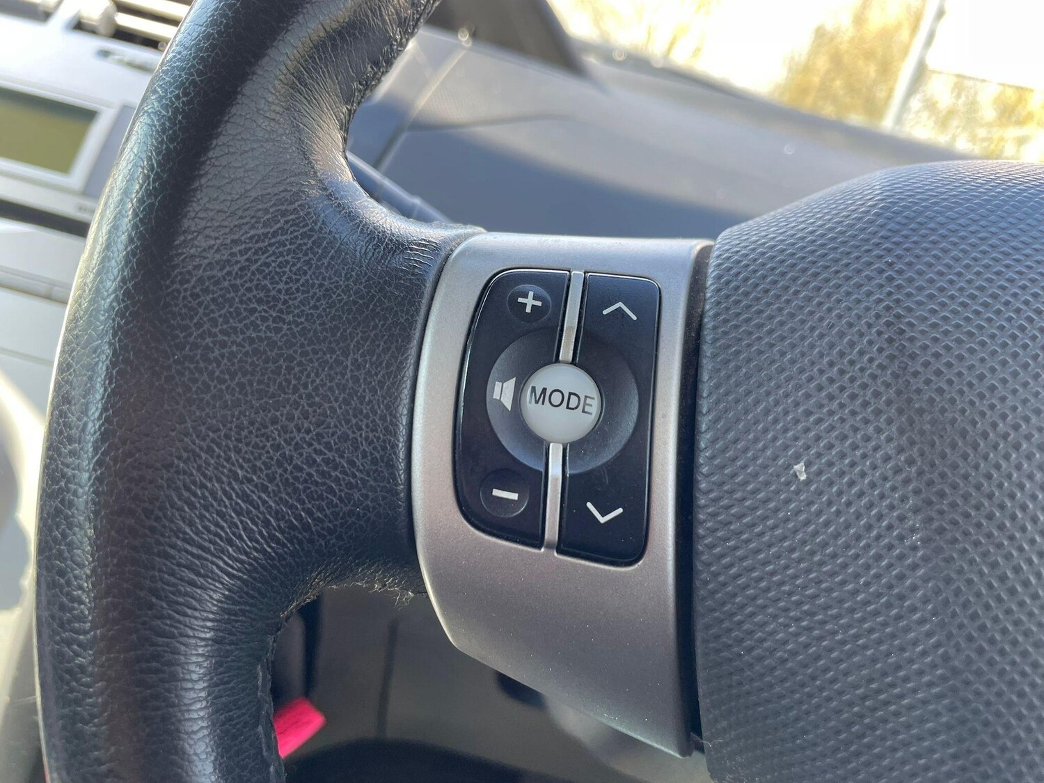 Used Toyota Yaris 2006 for sale - 78156597: Photo 43