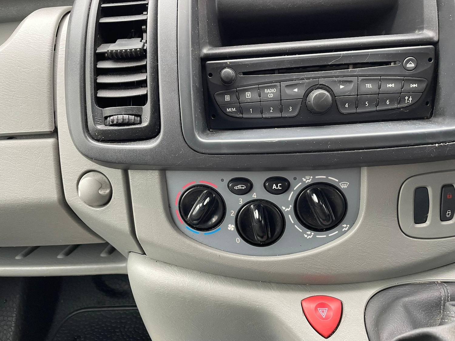 Used Nissan Primastar 2014 for sale - 77646795: Photo 41