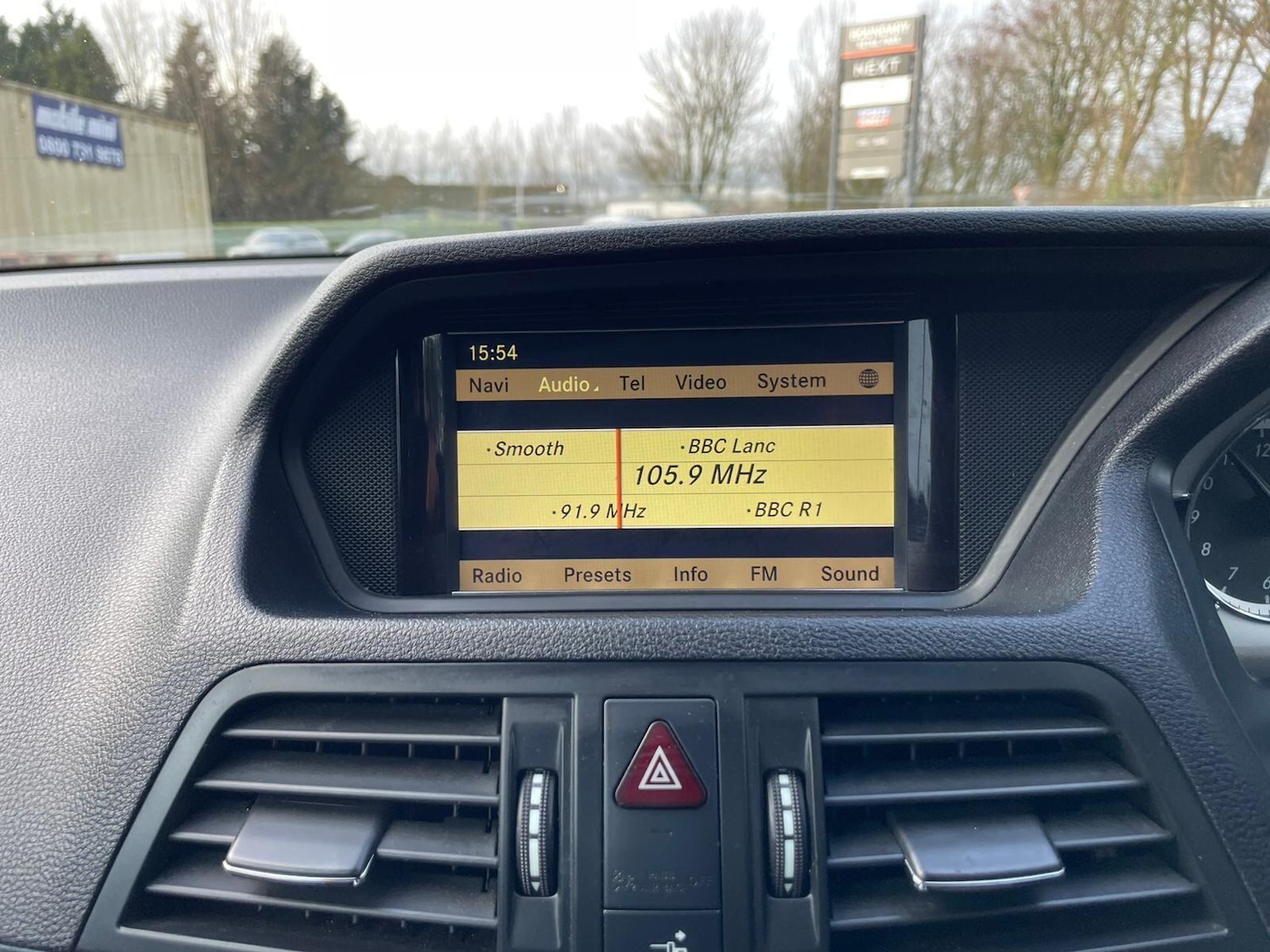 Used Mercedes-Benz E Class 2012 for sale - 77565069: Photo 35