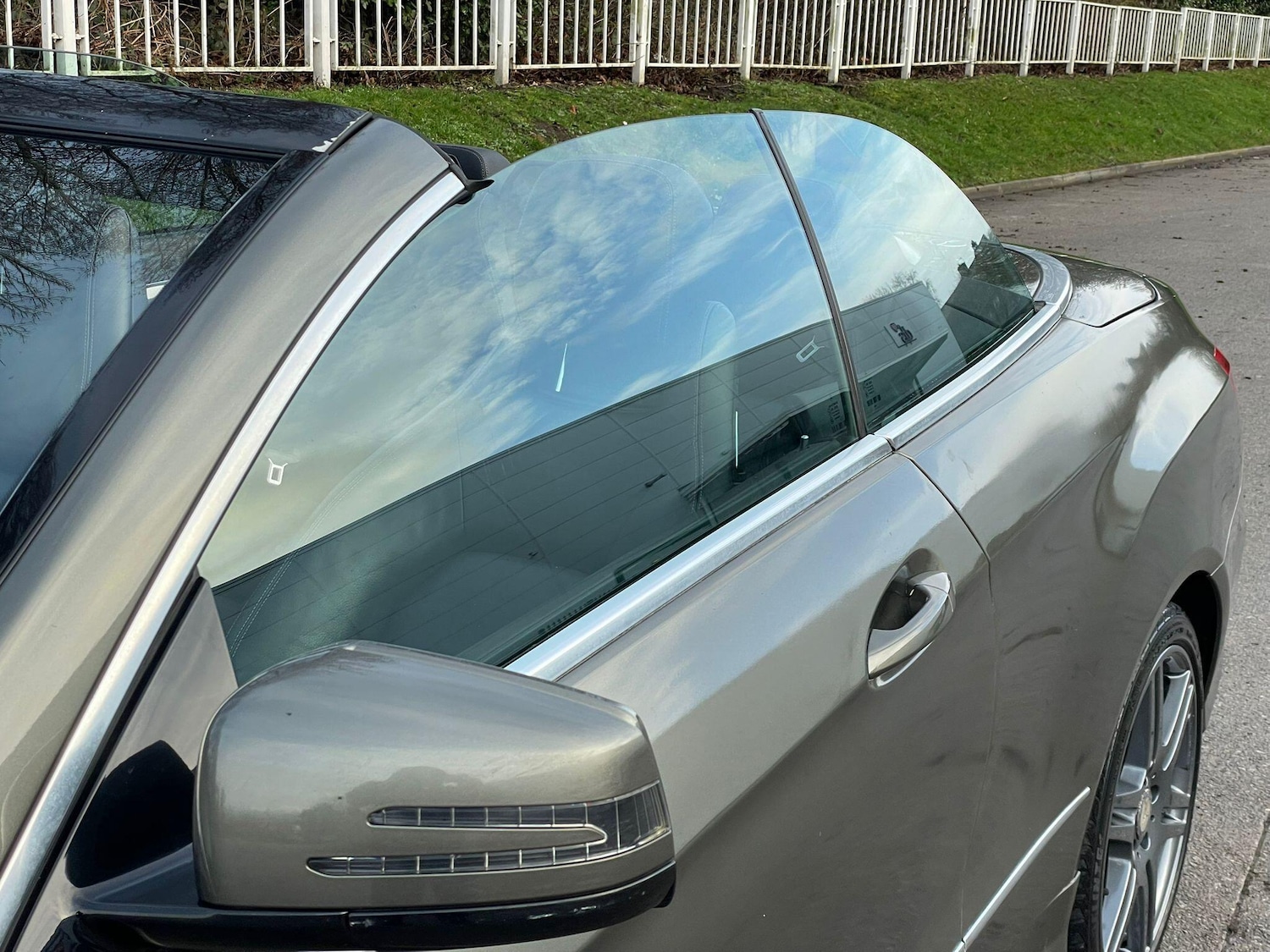 Used Mercedes-Benz E Class 2012 for sale - 77565069: Photo 39