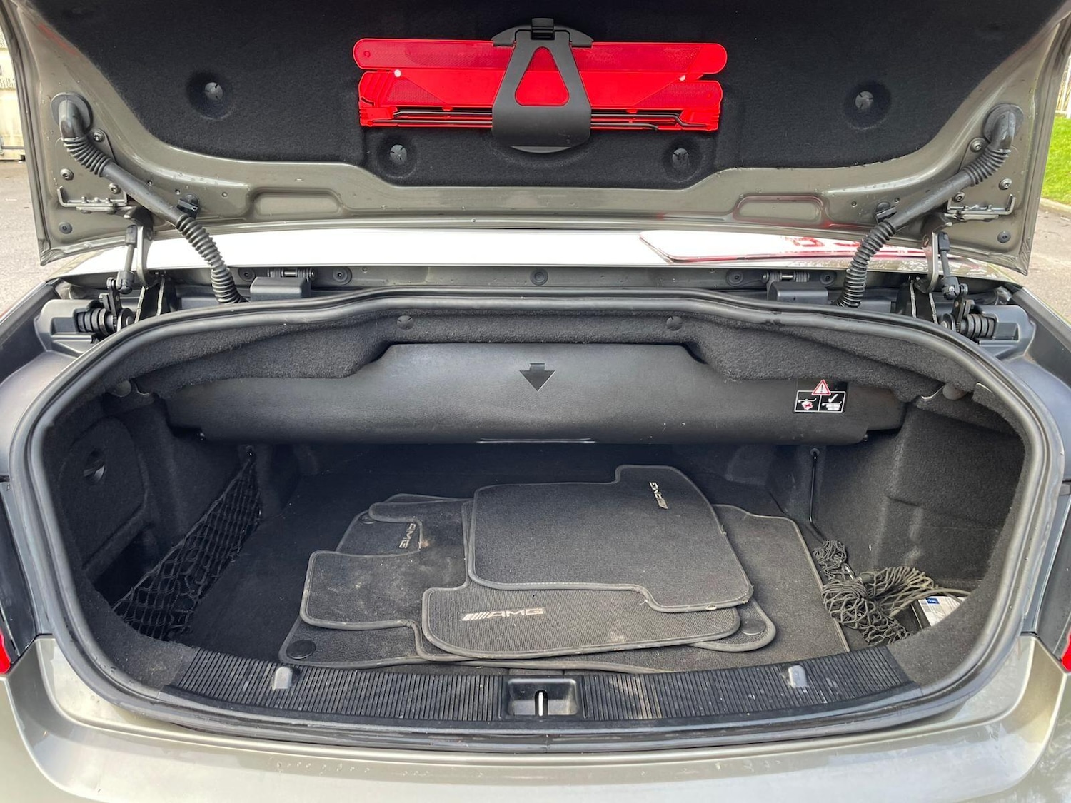 Used Mercedes-Benz E Class 2012 for sale - 77565069: Photo 41