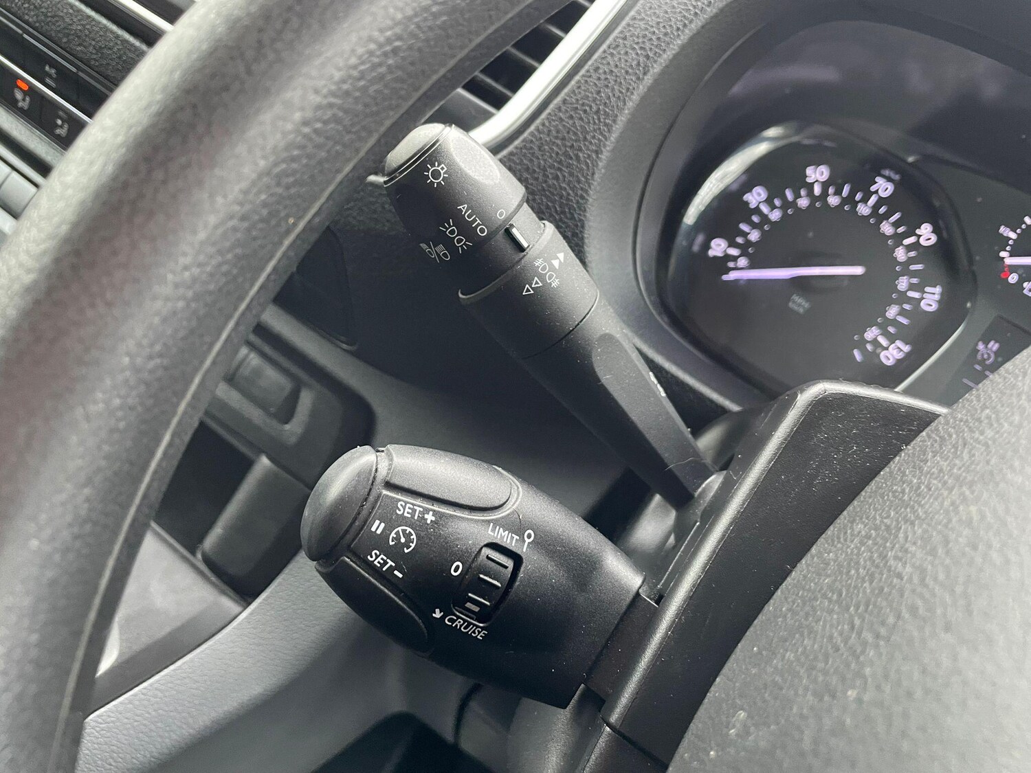 Used Vauxhall Vivaro for sale - 77783771: Photo 31