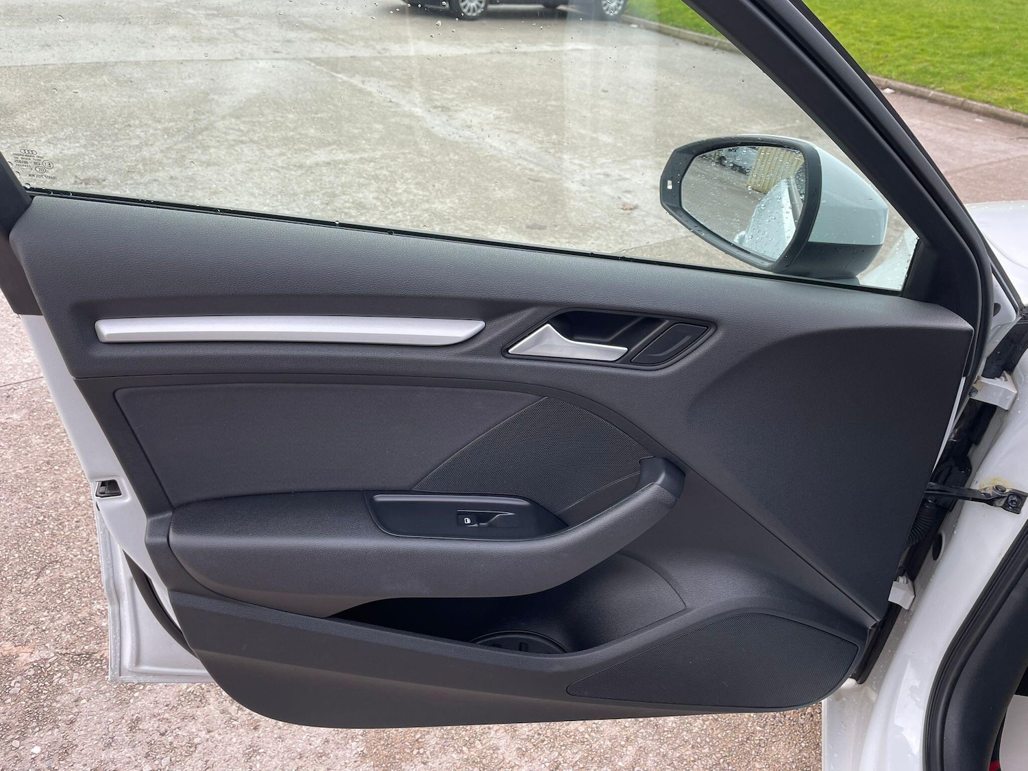 Used Audi A3 2015 for sale - 77386958: Photo 30