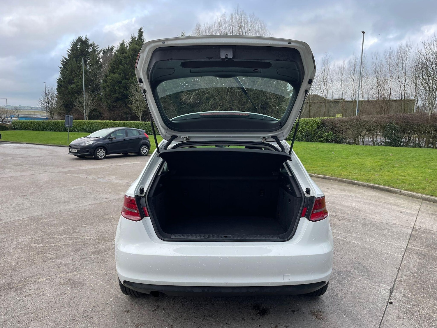 Used Audi A3 2015 for sale - 77386958: Photo 42