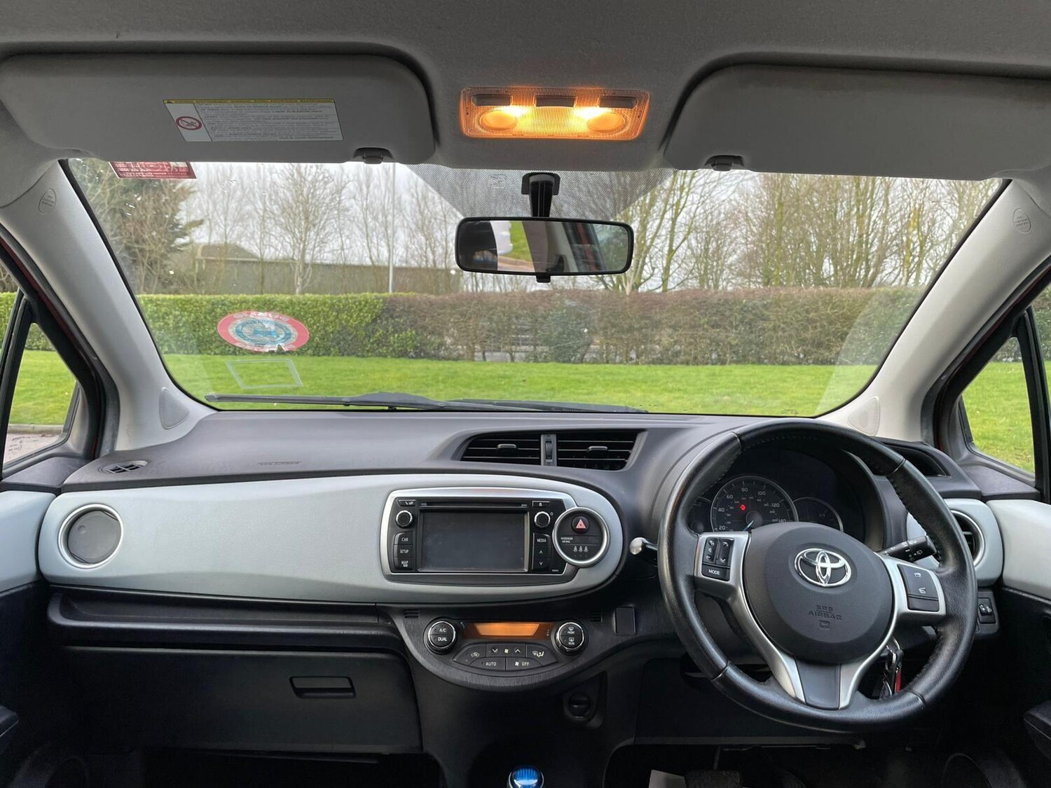 Used Toyota Yaris 2012 for sale - 77559123: Photo 11