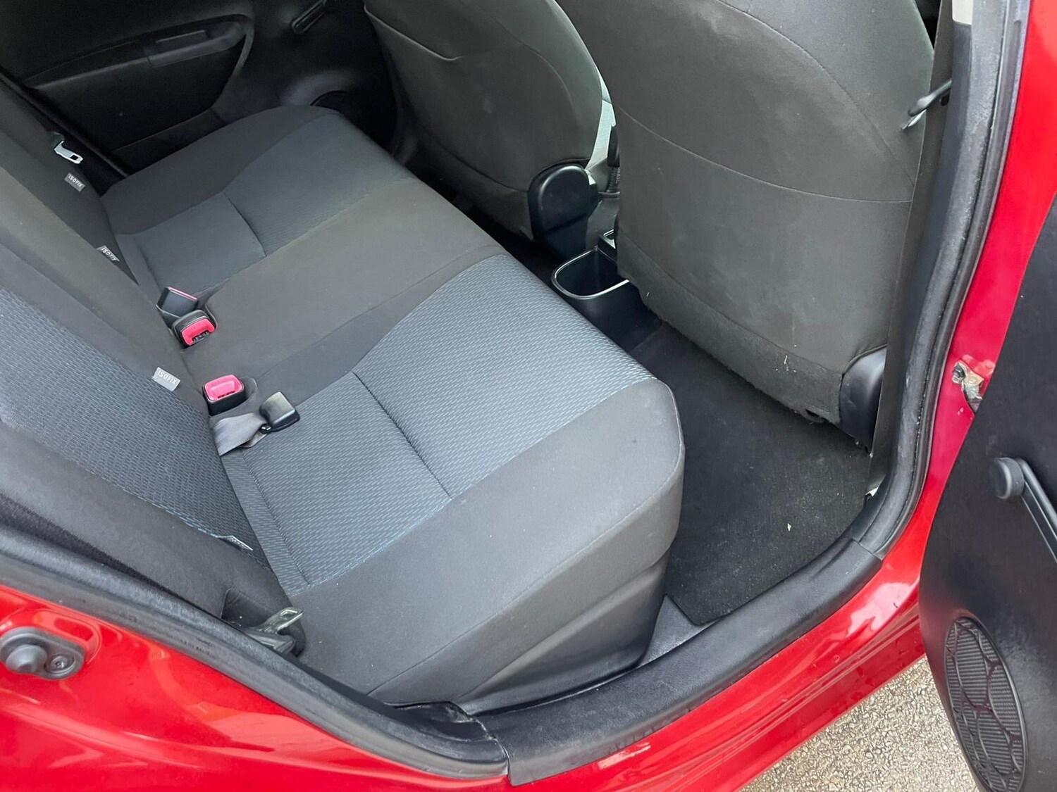 Used Toyota Yaris 2012 for sale - 77559123: Photo 15