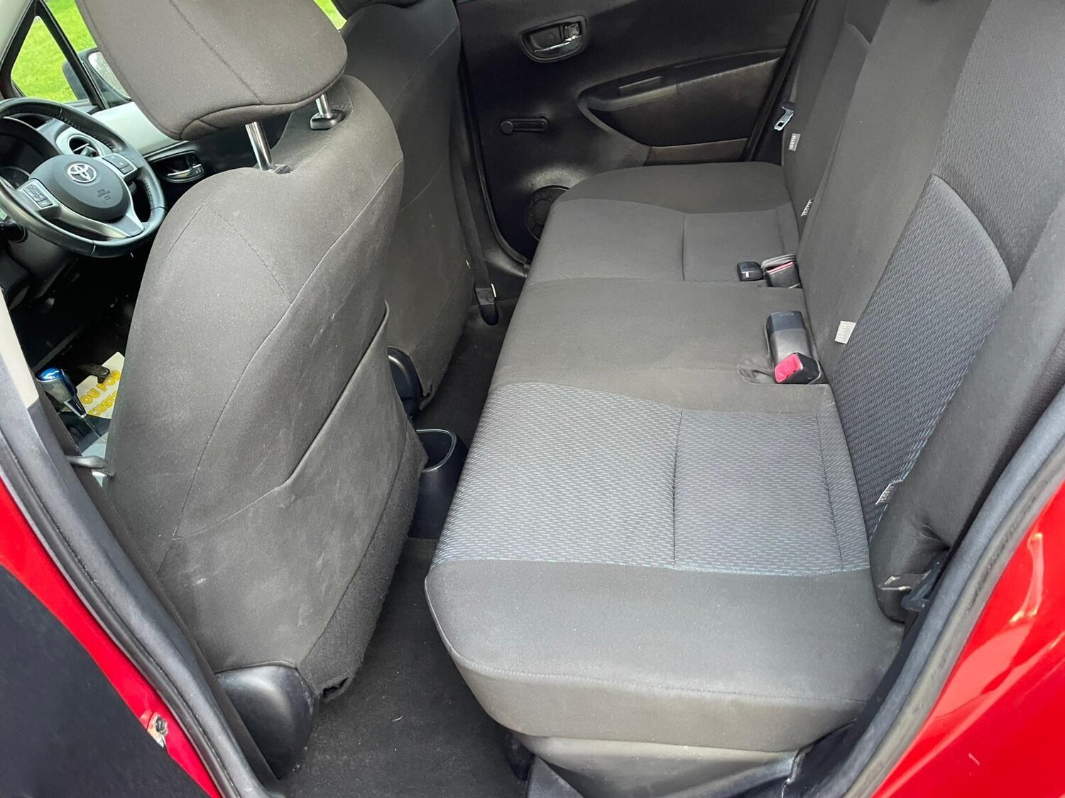 Used Toyota Yaris 2012 for sale - 77559123: Photo 18