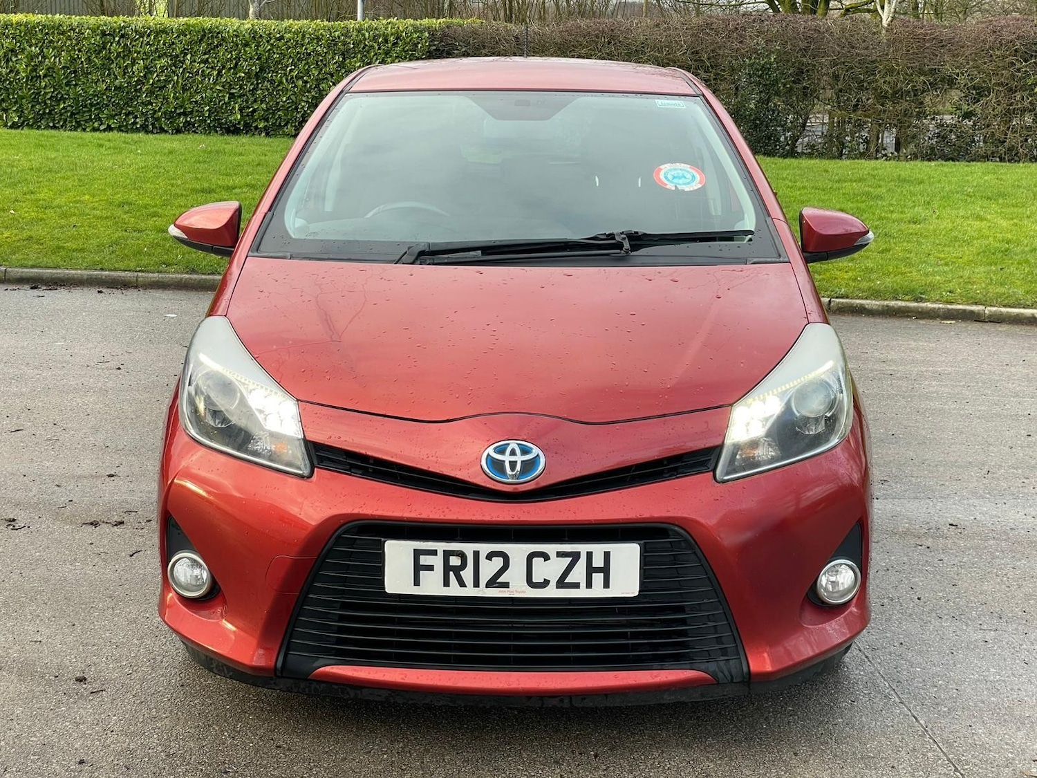 Used Toyota Yaris 2012 for sale - 77559123: Photo 2