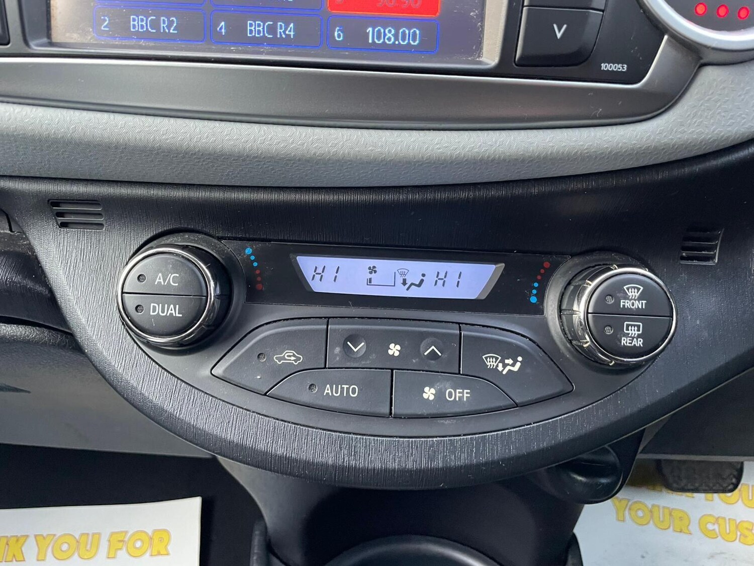 Used Toyota Yaris 2012 for sale - 77559123: Photo 24