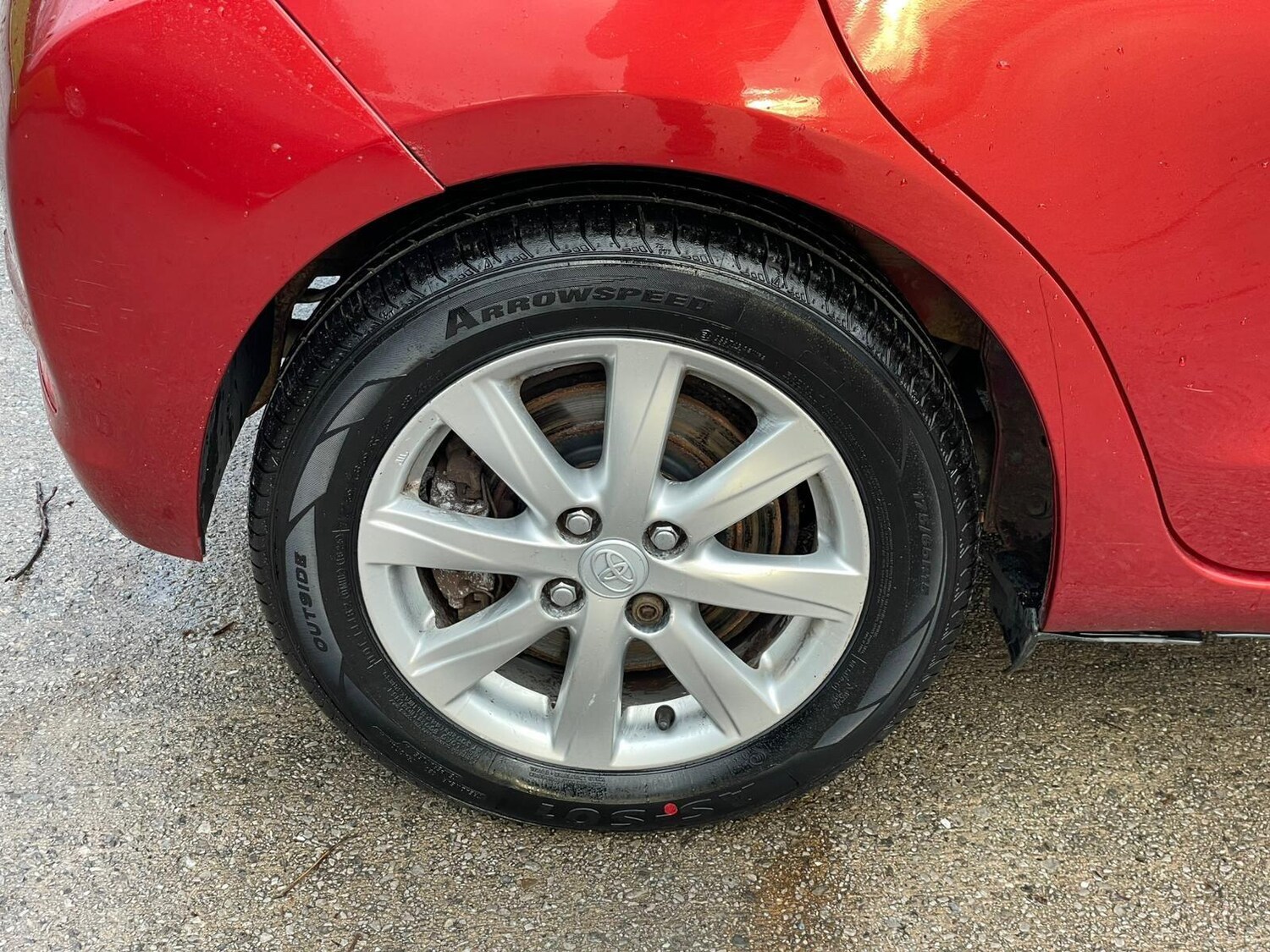 Used Toyota Yaris 2012 for sale - 77559123: Photo 31