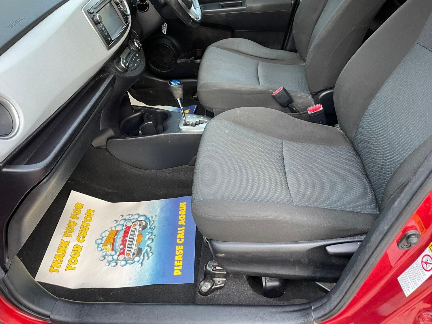 Used Toyota Yaris 2012 for sale - 77559123: Photo 45