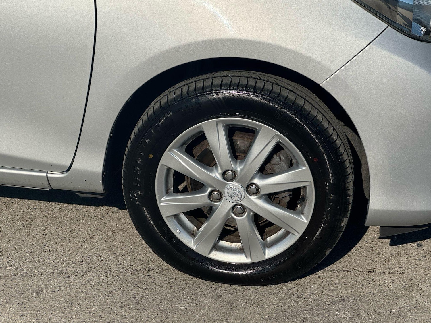 Used Toyota Yaris 2012 for sale - 77387608: Photo 15