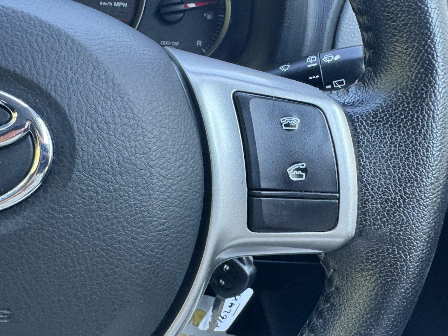 Used Toyota Yaris 2012 for sale - 77387608: Photo 27