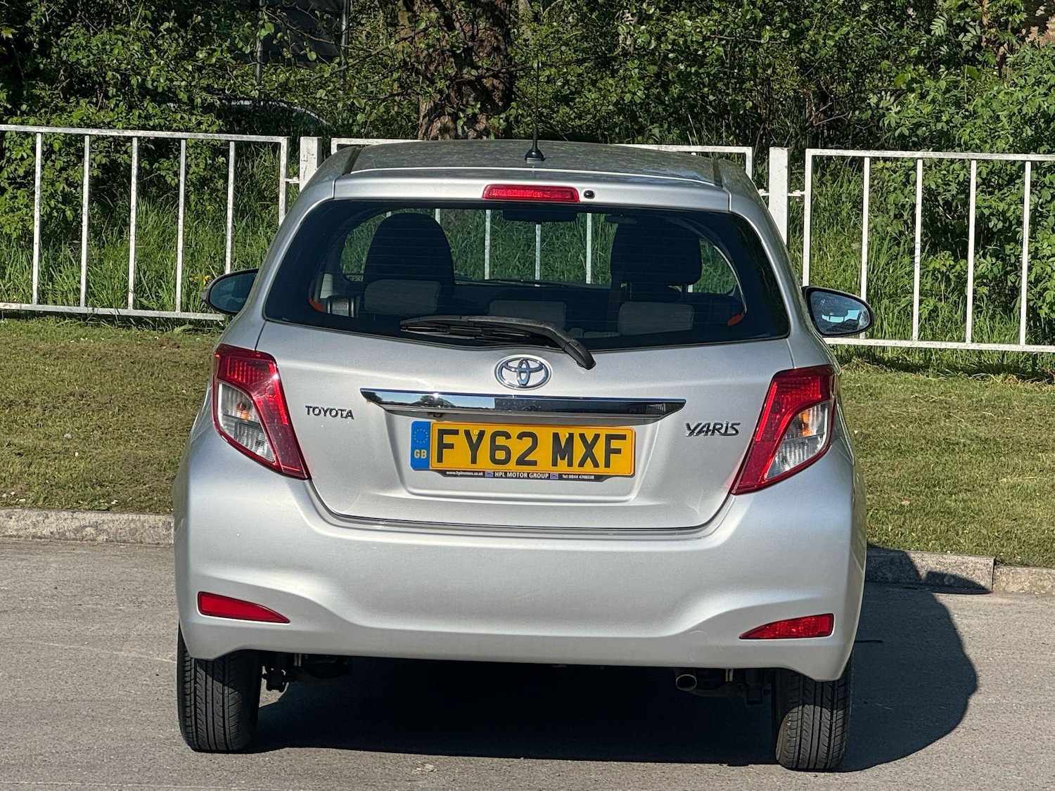 Used Toyota Yaris 2012 for sale - 77387608: Photo 5