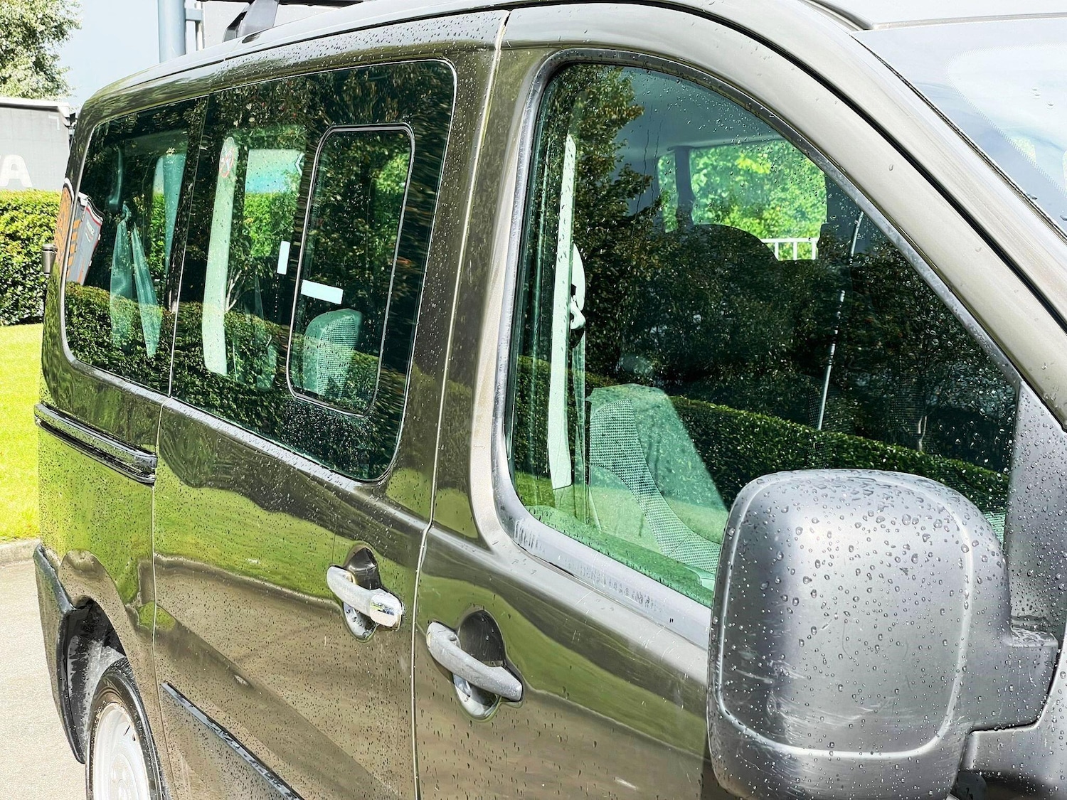 Used Peugeot Expert Tepee 2014 for sale - 77386778: Photo 11