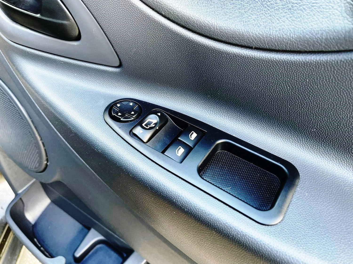 Used Peugeot Expert Tepee 2014 for sale - 77386778: Photo 19