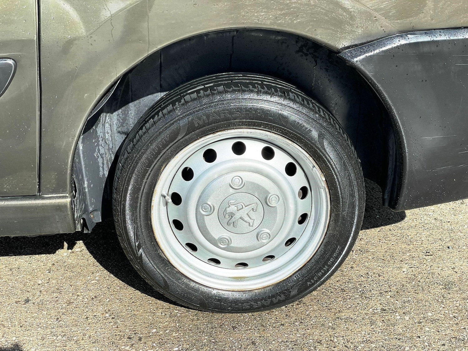 Used Peugeot Expert Tepee 2014 for sale - 77386778: Photo 20