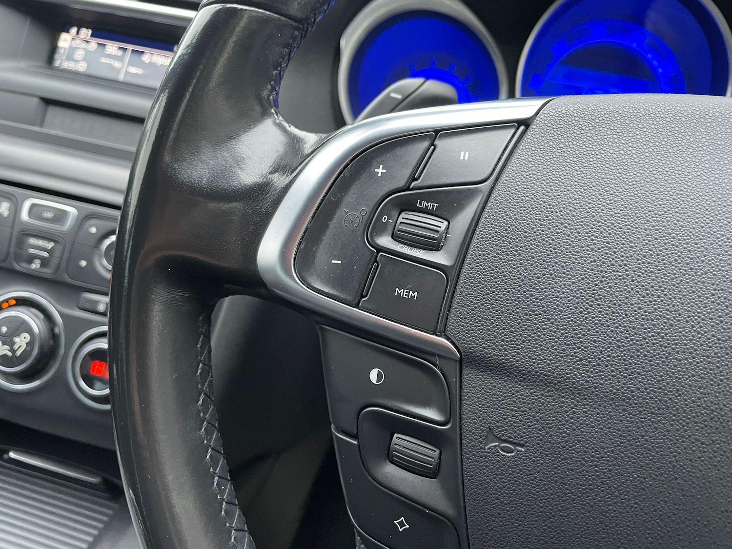 Used Citroen DS4 2013 for sale - 77386713: Photo 20