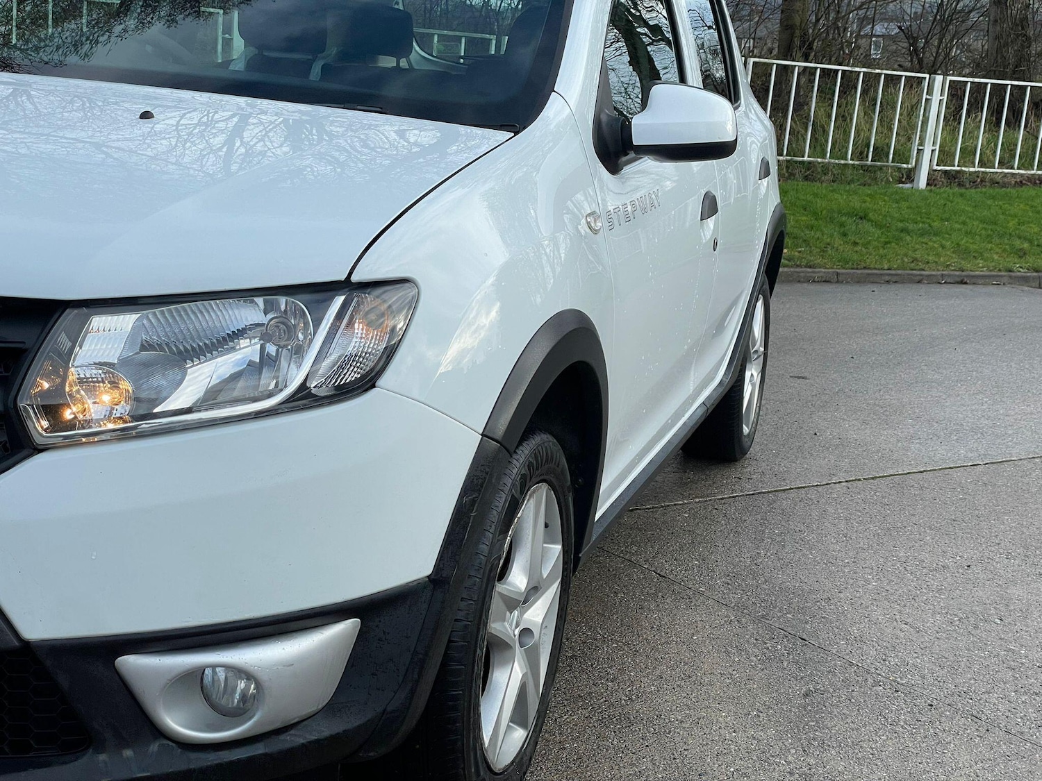 Used Dacia Sandero Stepway 2015 for sale - 77386830: Photo 10