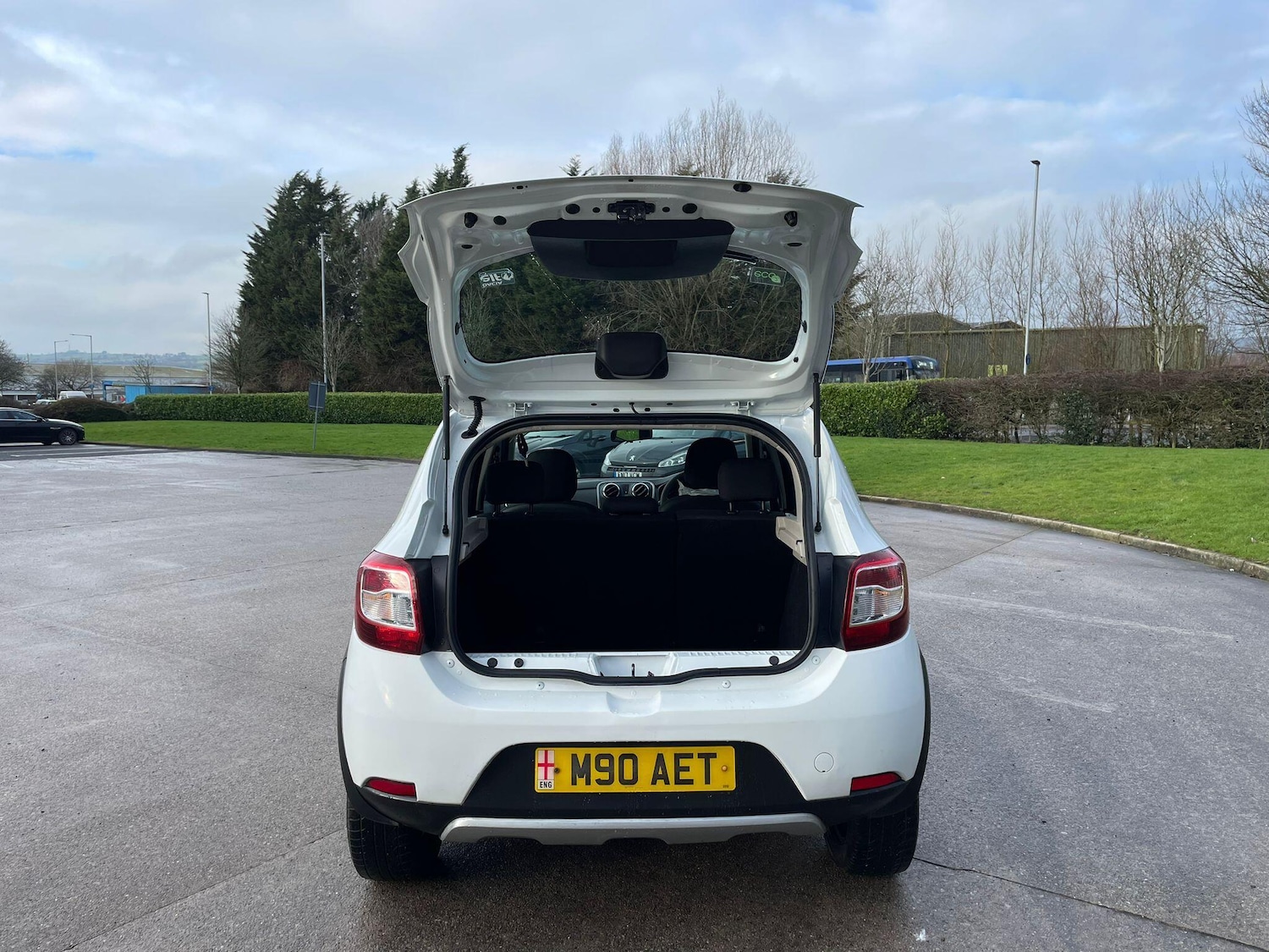 Used Dacia Sandero Stepway 2015 for sale - 77386830: Photo 11