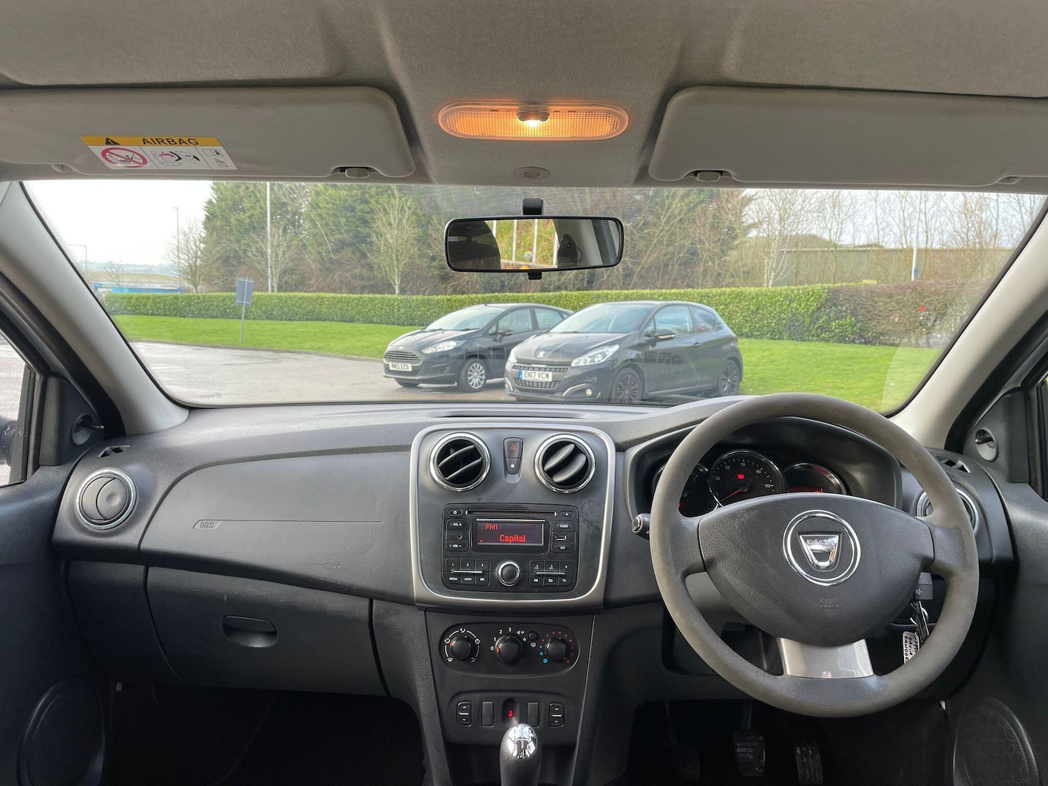 Used Dacia Sandero Stepway 2015 for sale - 77386830: Photo 12