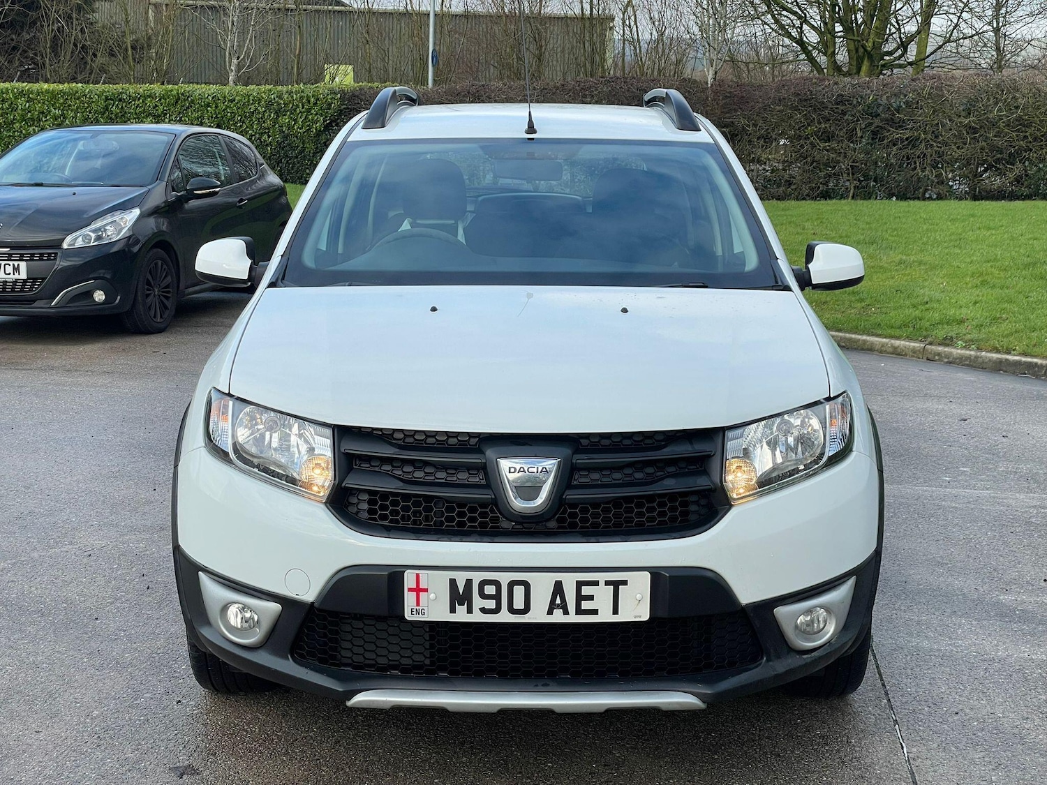 Used Dacia Sandero Stepway 2015 for sale - 77386830: Photo 2