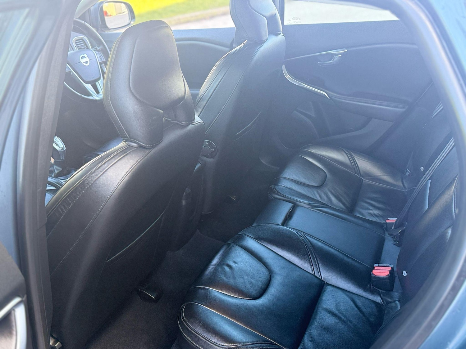 Used Volvo V40 2014 for sale - 77387596: Photo 20