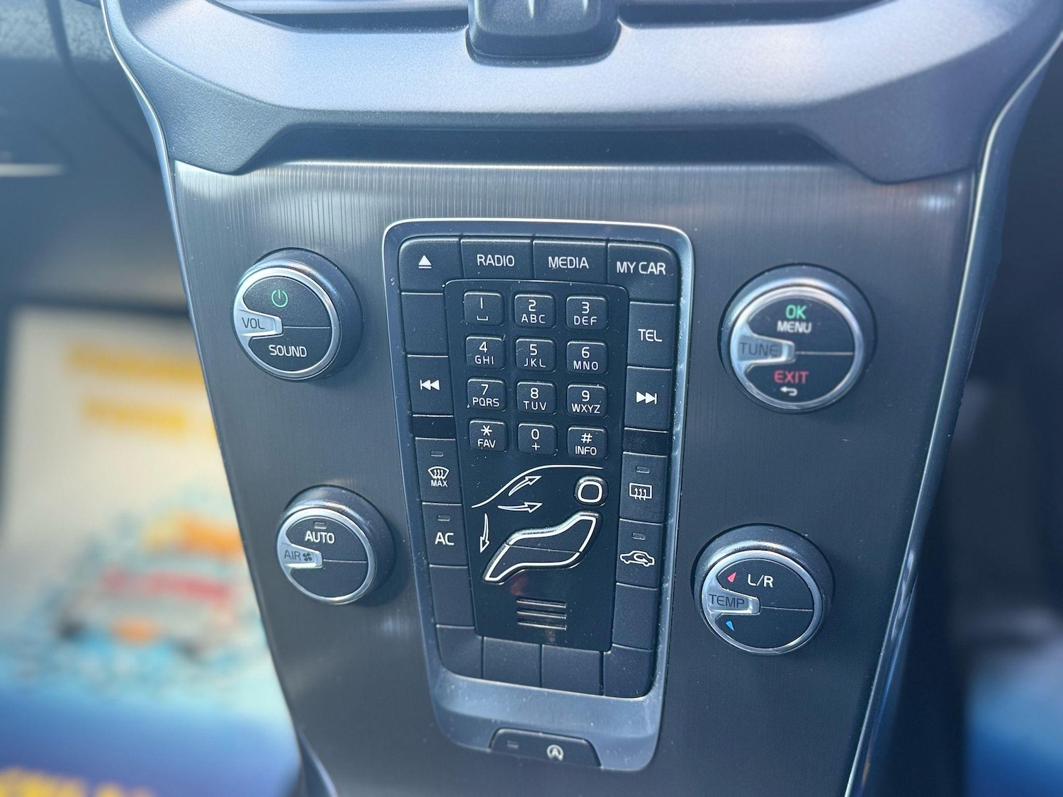 Used Volvo V40 2014 for sale - 77387596: Photo 27