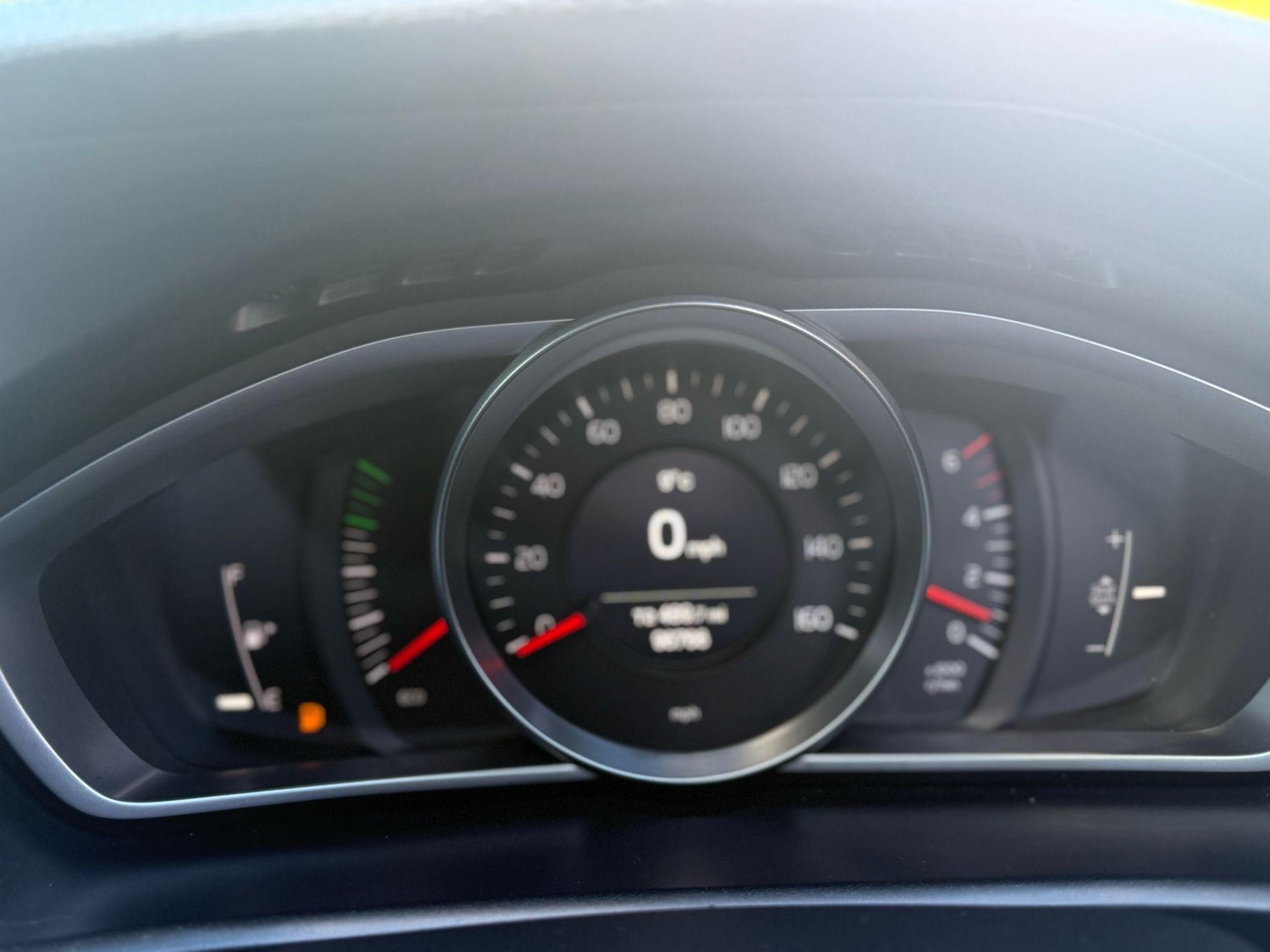 Used Volvo V40 2014 for sale - 77387596: Photo 36