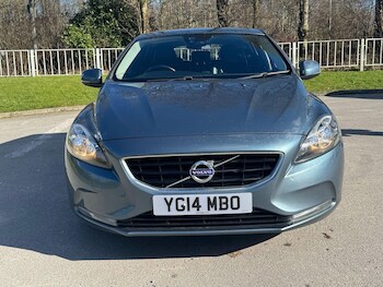 Used Volvo V40 2014 for sale - 77387596: Photo