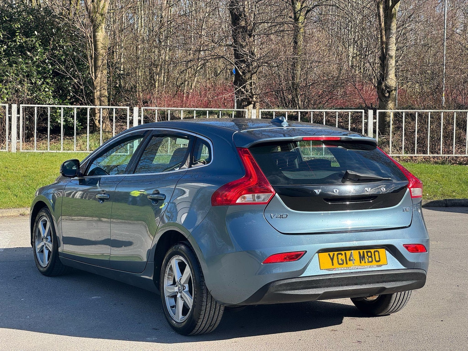 Used Volvo V40 2014 for sale - 77387596: Photo 6