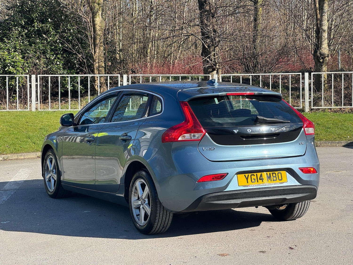 Used Volvo V40 2014 for sale - 77387596: Photo 9
