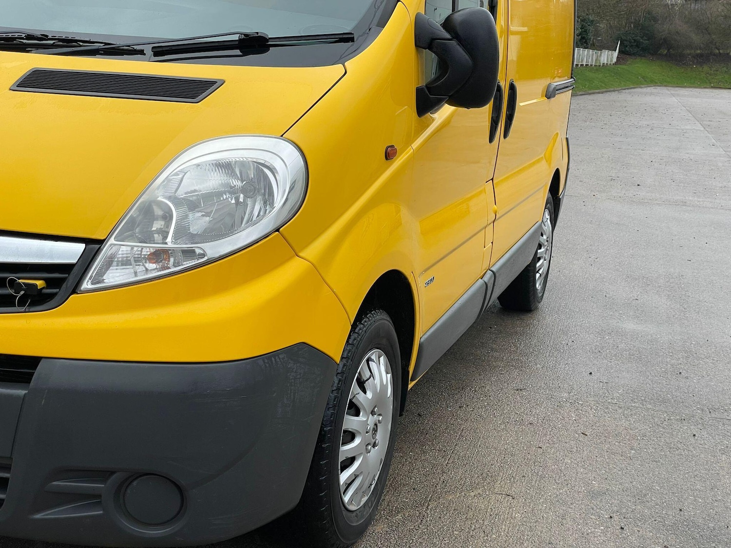 Used Vauxhall Vivaro 2013 for sale - 77637700: Photo 12