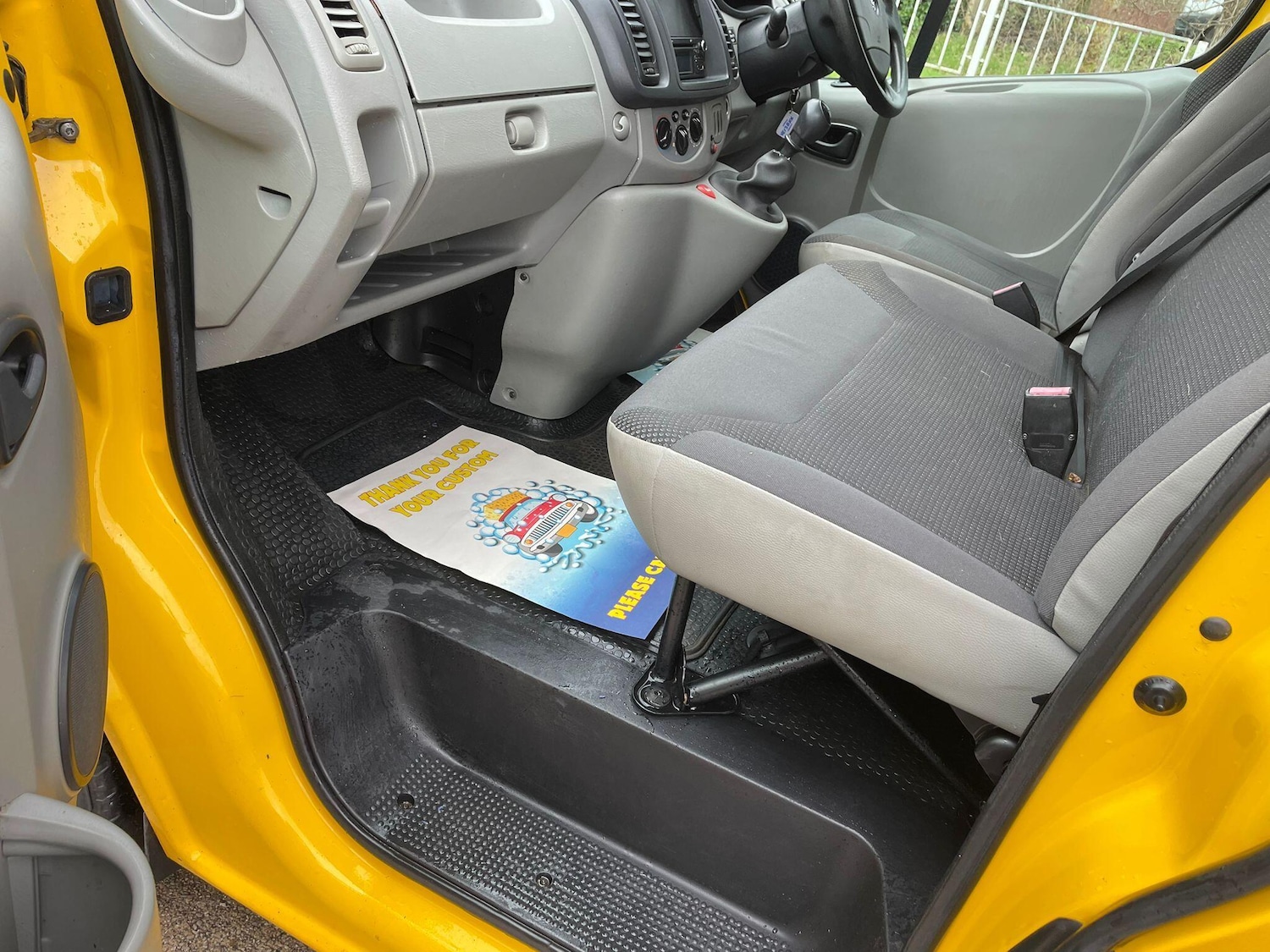 Used Vauxhall Vivaro 2013 for sale - 77637700: Photo 25