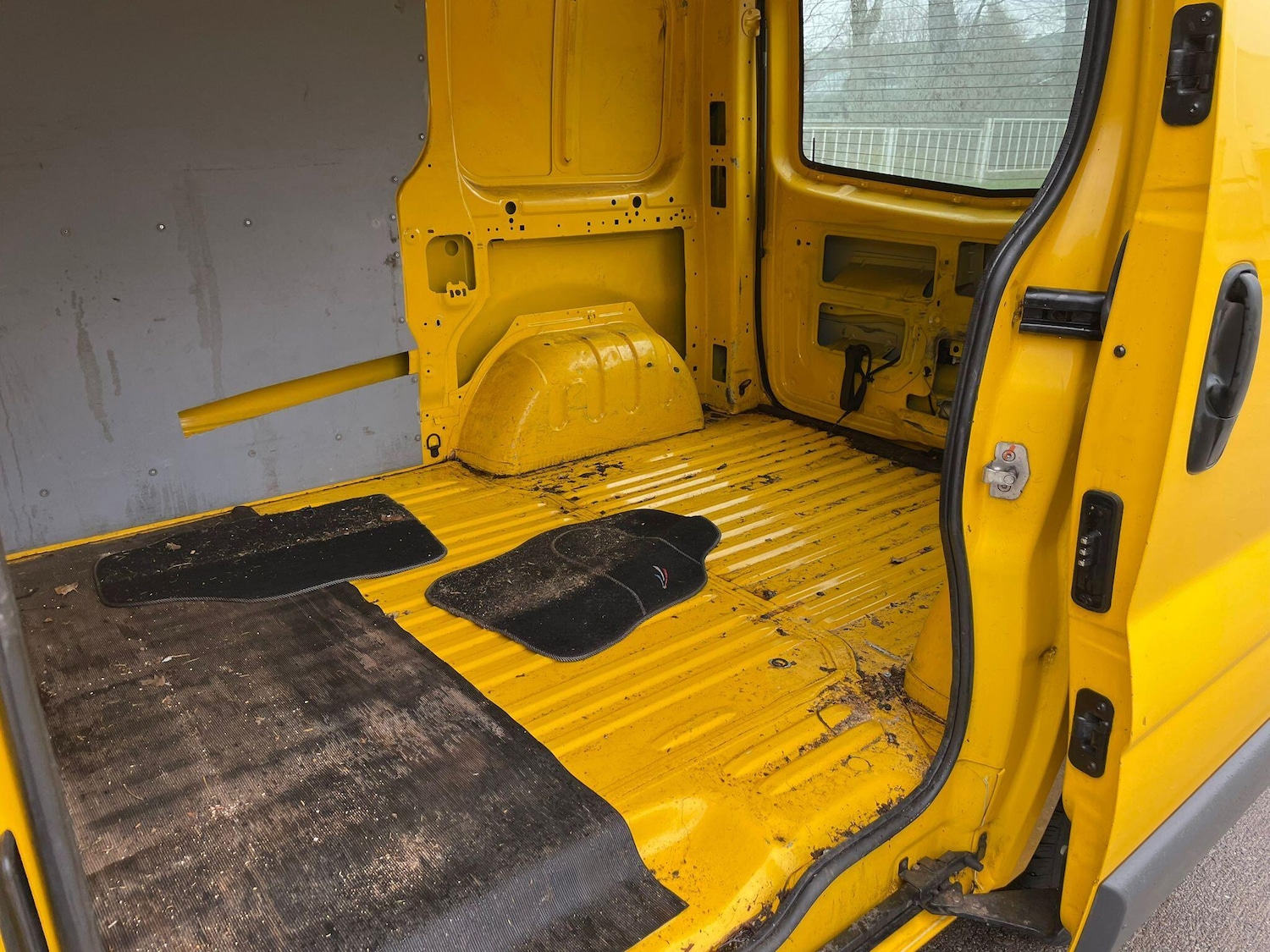 Used Vauxhall Vivaro 2013 for sale - 77637700: Photo 39