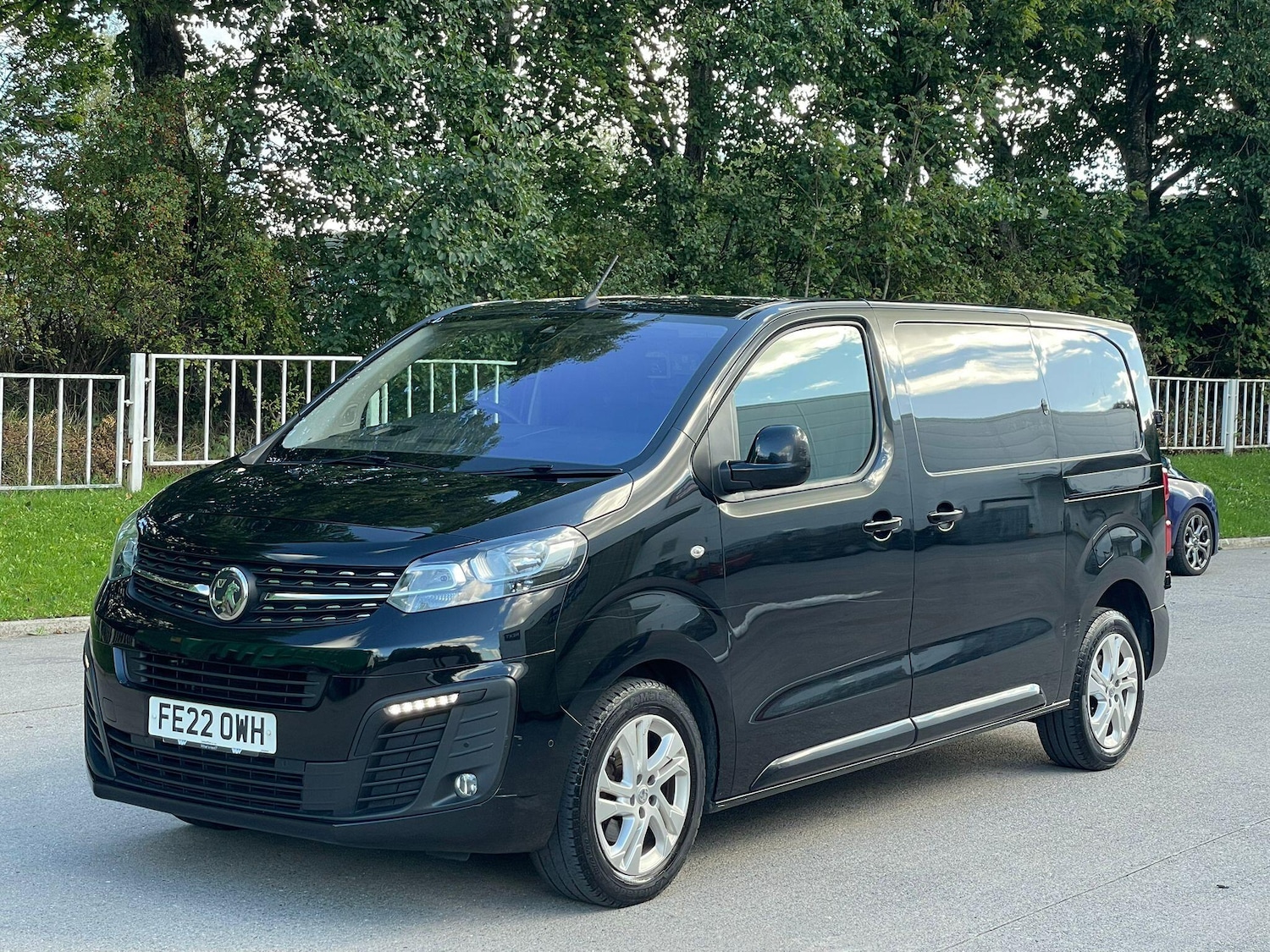 Used Vauxhall Vivaro 2022 for sale - 77387066: Photo 3