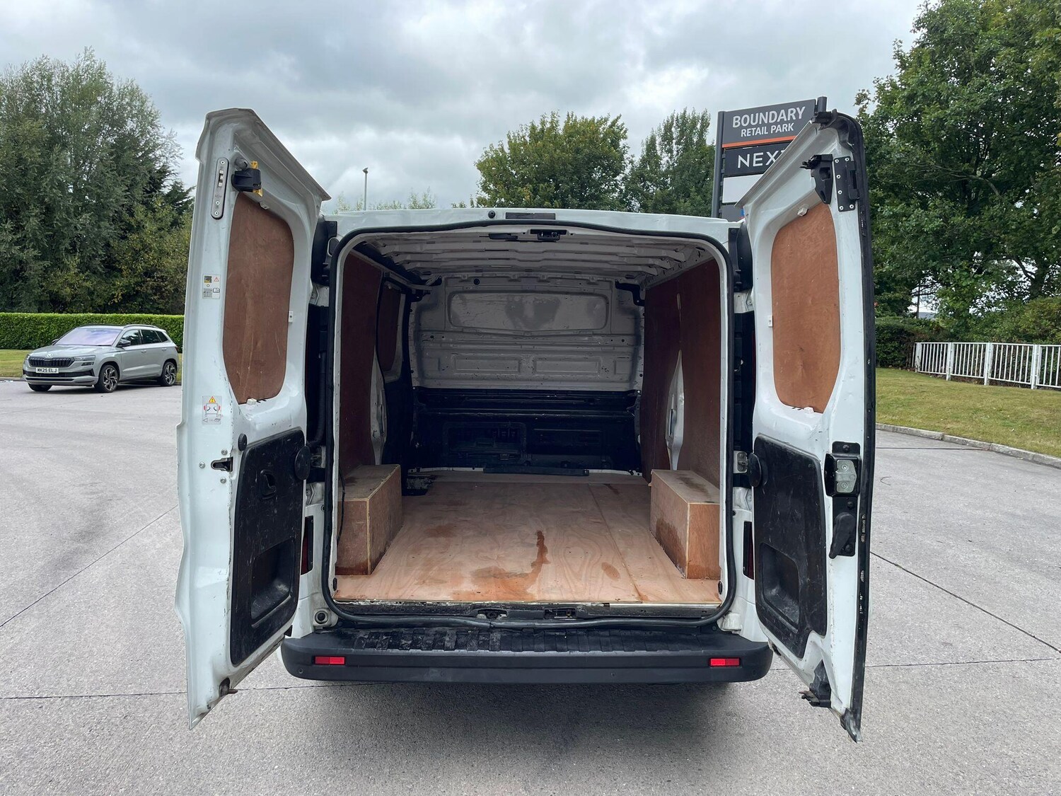 Used Vauxhall Vivaro for sale - 77670807: Photo 42