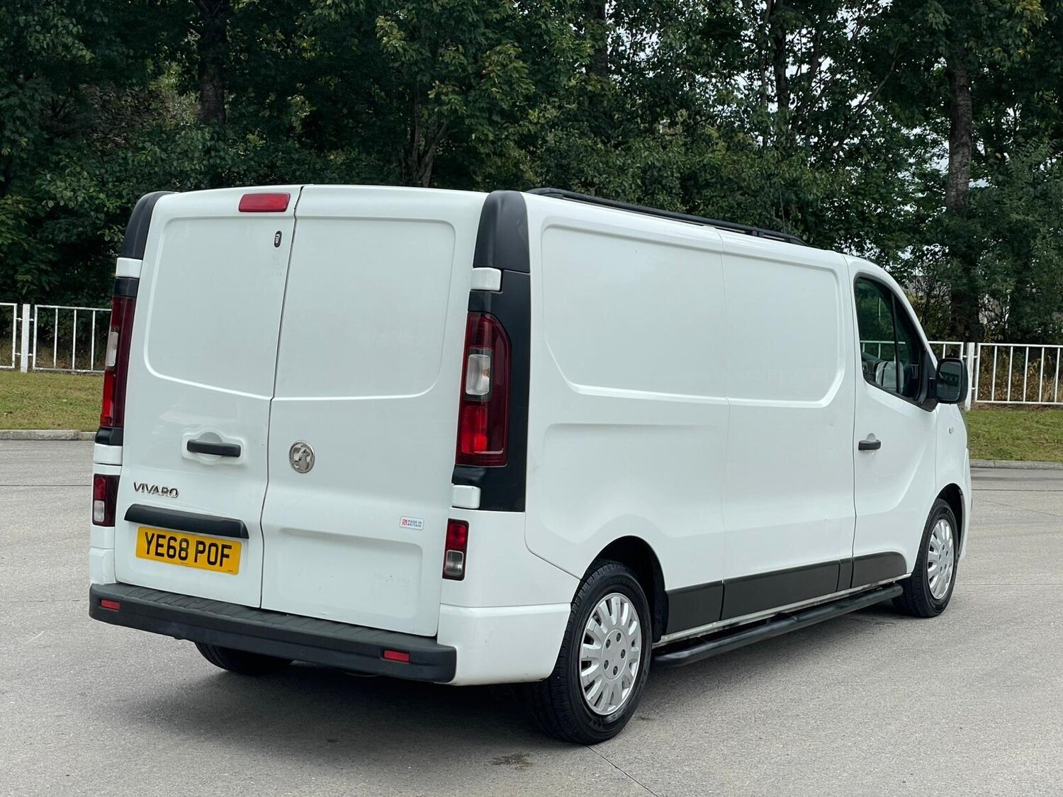 Used Vauxhall Vivaro for sale - 77670807: Photo 8