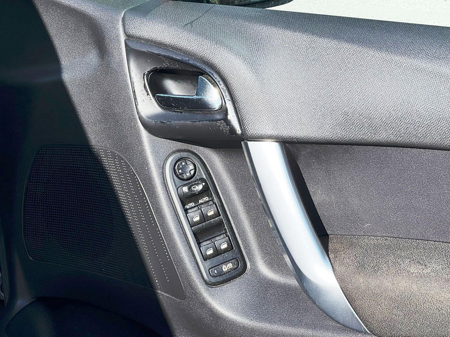 Used Citroen C3 2011 for sale - 77387448: Photo 23