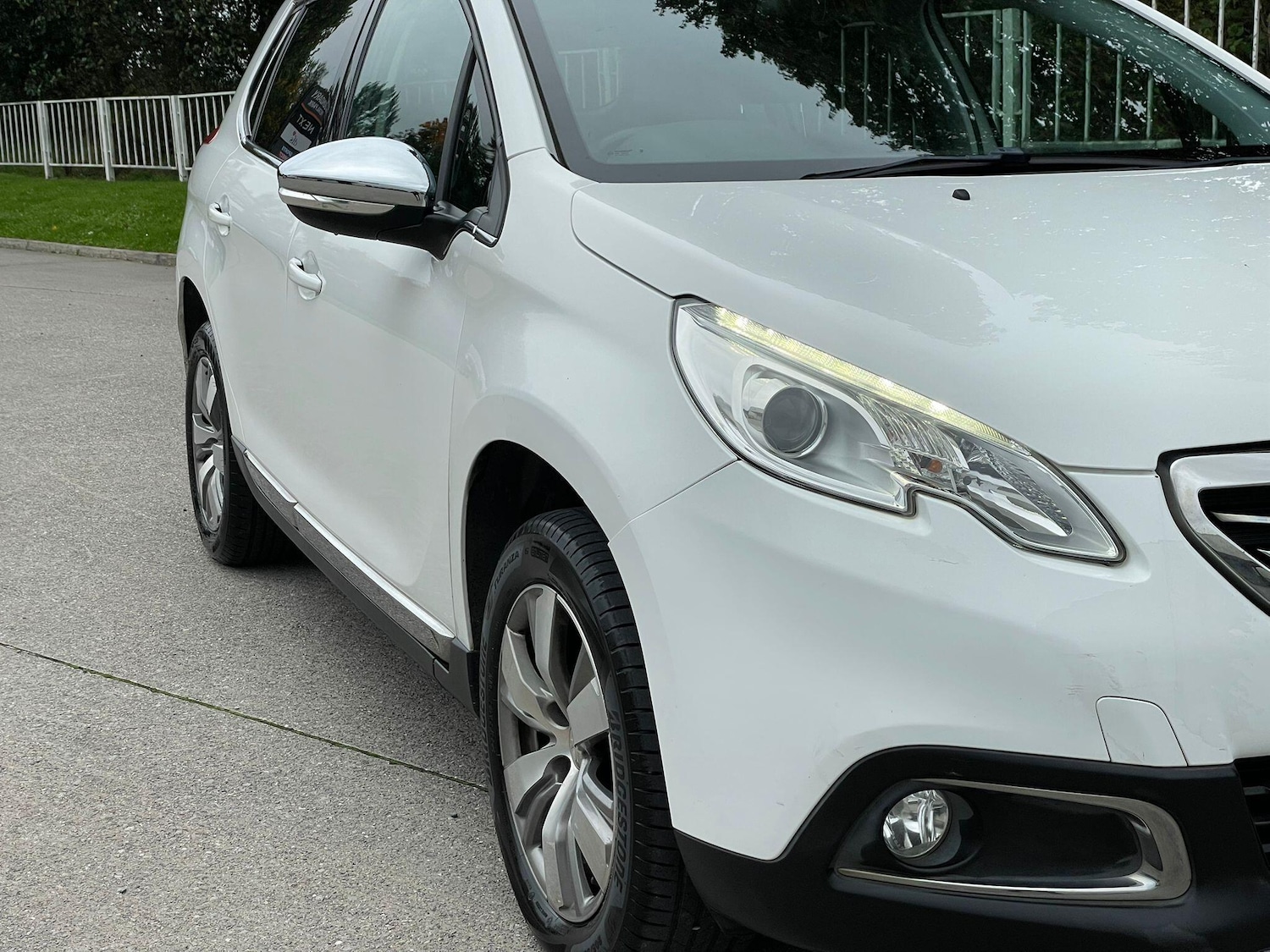 Used Peugeot 2008 2015 for sale - 77386893: Photo 10