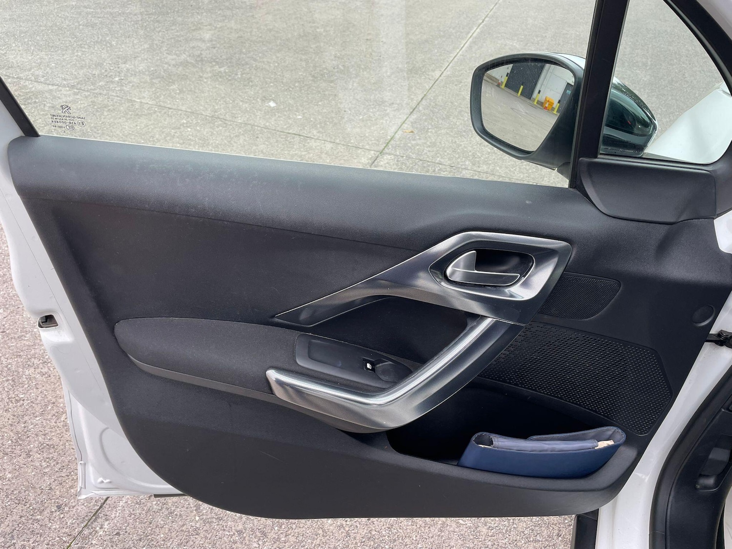 Used Peugeot 2008 2015 for sale - 77386893: Photo 17