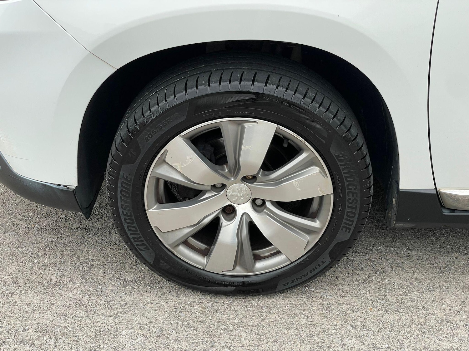 Used Peugeot 2008 2015 for sale - 77386893: Photo 24