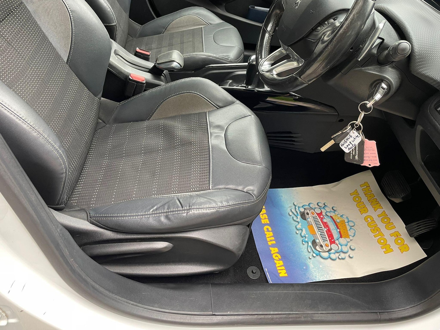 Used Peugeot 2008 2015 for sale - 77386893: Photo 27