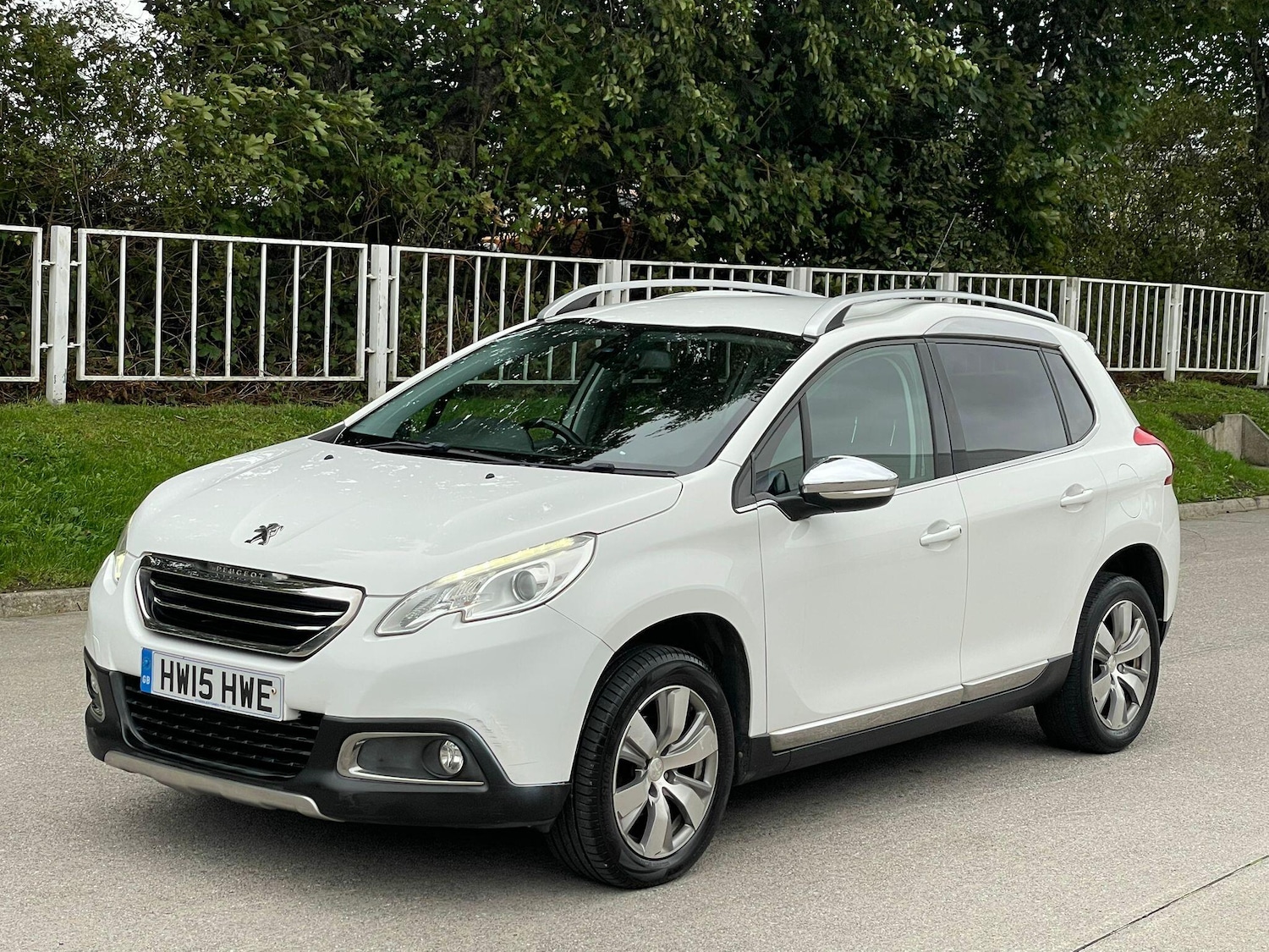 Used Peugeot 2008 2015 for sale - 77386893: Photo 3